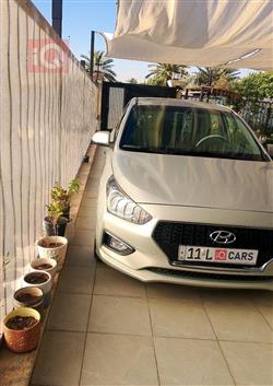 هيونداي رينا